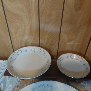 Sheffield China Classic #501, Platter, 2 Plates, Med & Small serving dishes